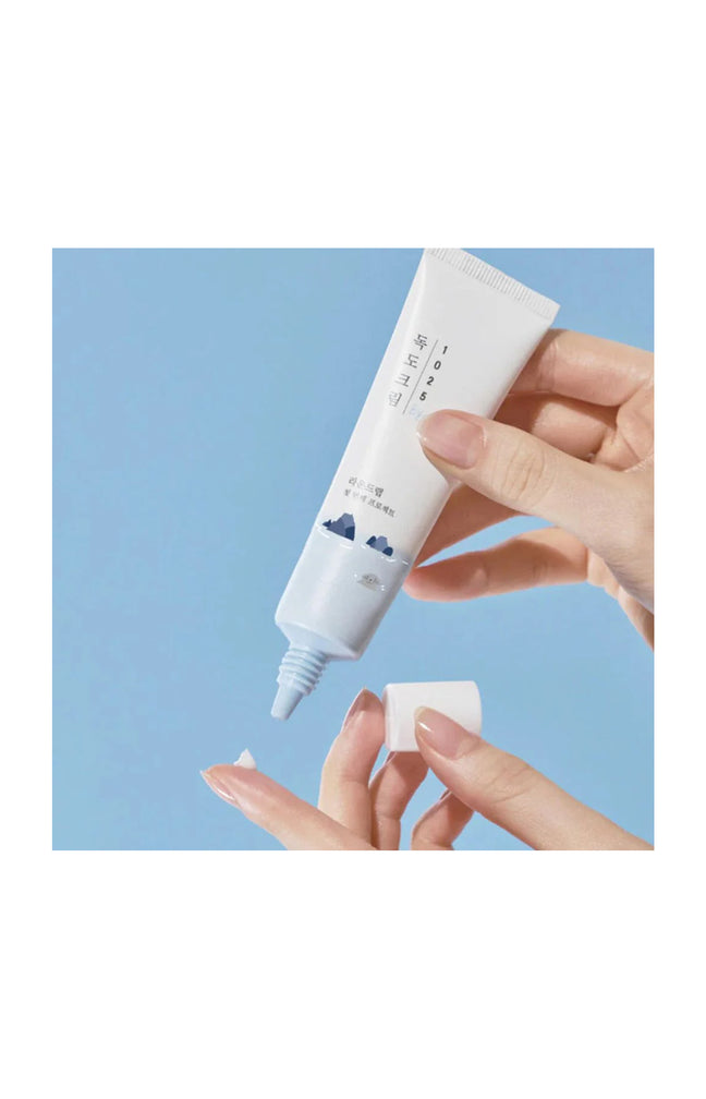 Round Lab - Crème contour des yeux hydratante - Acide hyaluronique & eau de mer - 30 ml