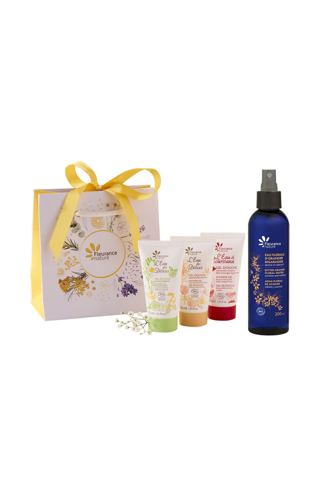 Eau florale apaisante & coffret voyage de gels douche (3 x 50 ml) - 4 produits