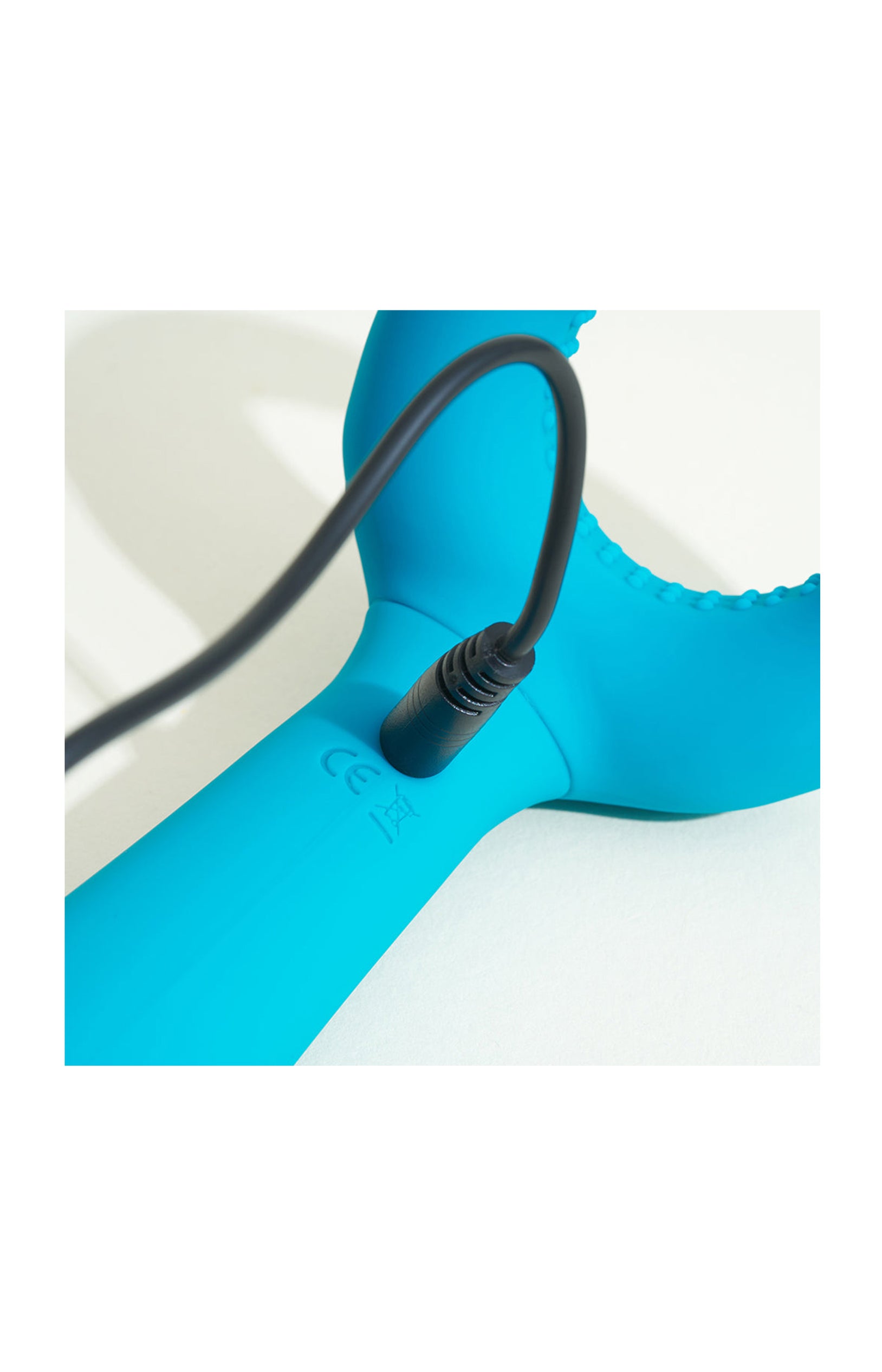 Vibro silicone multifonctions - Max