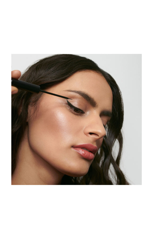 Eyeliner liquide noir