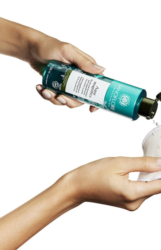 Eau de soin botanique purifiante bio - Aqua Magnifica - Tous types de peaux - 400 ml