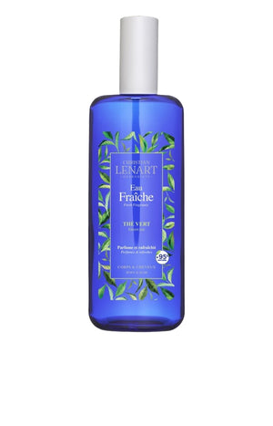 Eau fraîche au thé vert