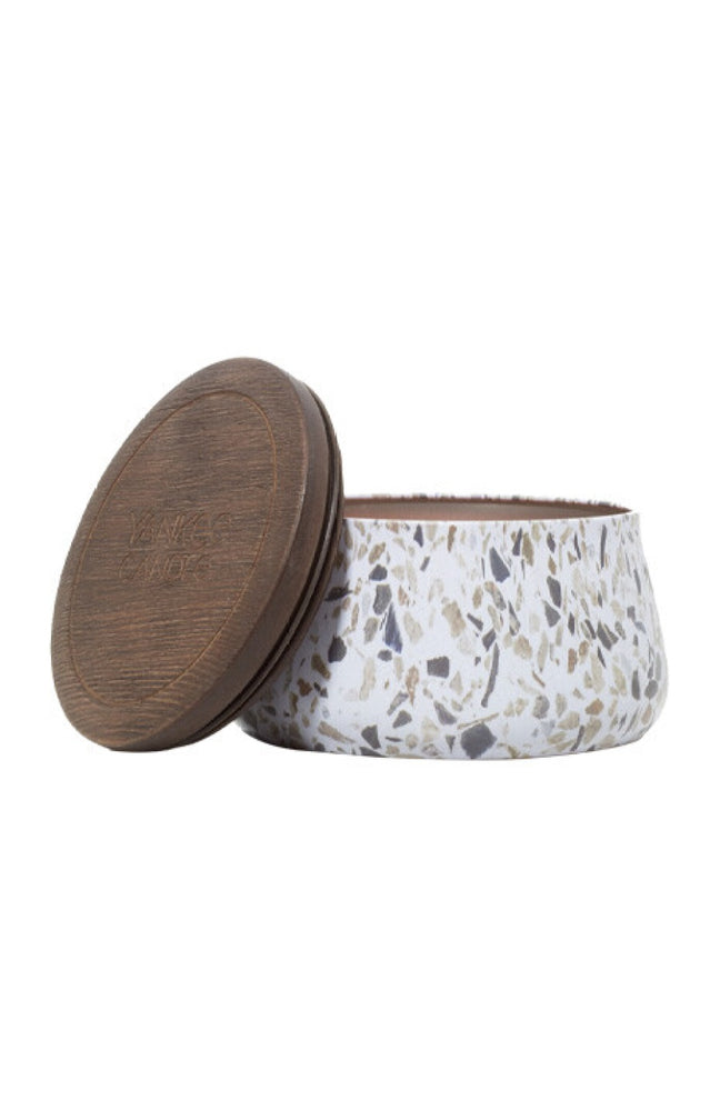 Bougie d'extérieur - Hibiscus aquatique - Modèle medium - 283 g