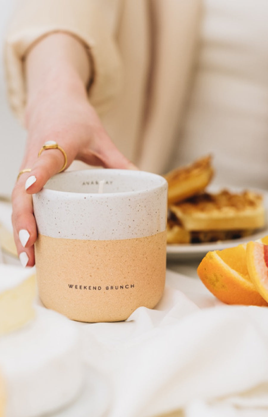 Bougie parfumée - Weekend Brunch - Bois de santal, mandarine & poivre rose - 200 g