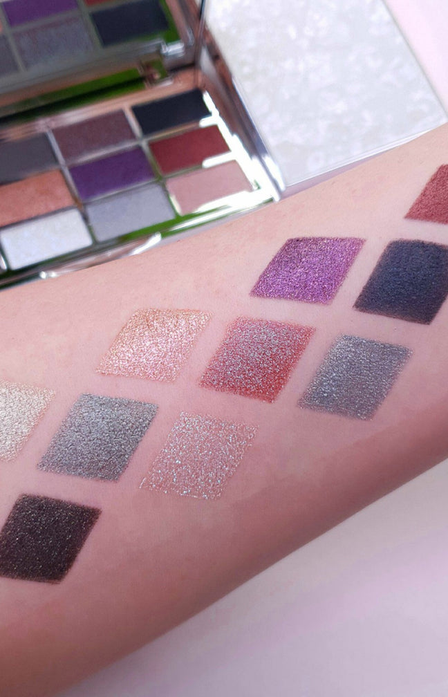 Palette de 12 ombres à paupières - CrystalXX Platinum