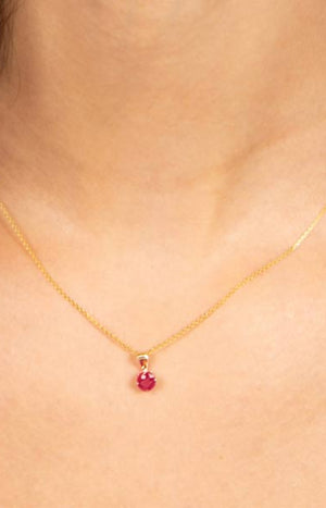 Pendentif Puce - Or jaune 375/1000 & rubis