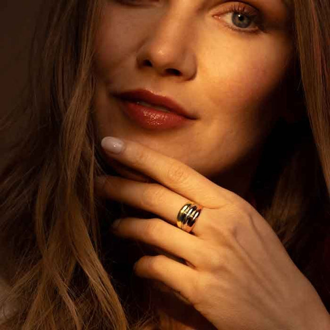 Bague Trianon - Or jaune, or rose & or blanc 375/1000