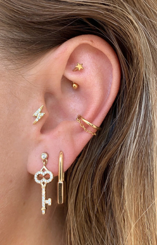 Boucle d'oreille unitaire - Baby key - Laiton doré or 1 micron