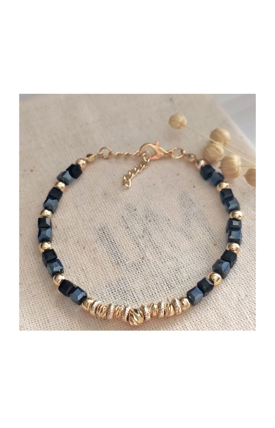 Bracelet ajustable - Laiton plaqué or & perles noires