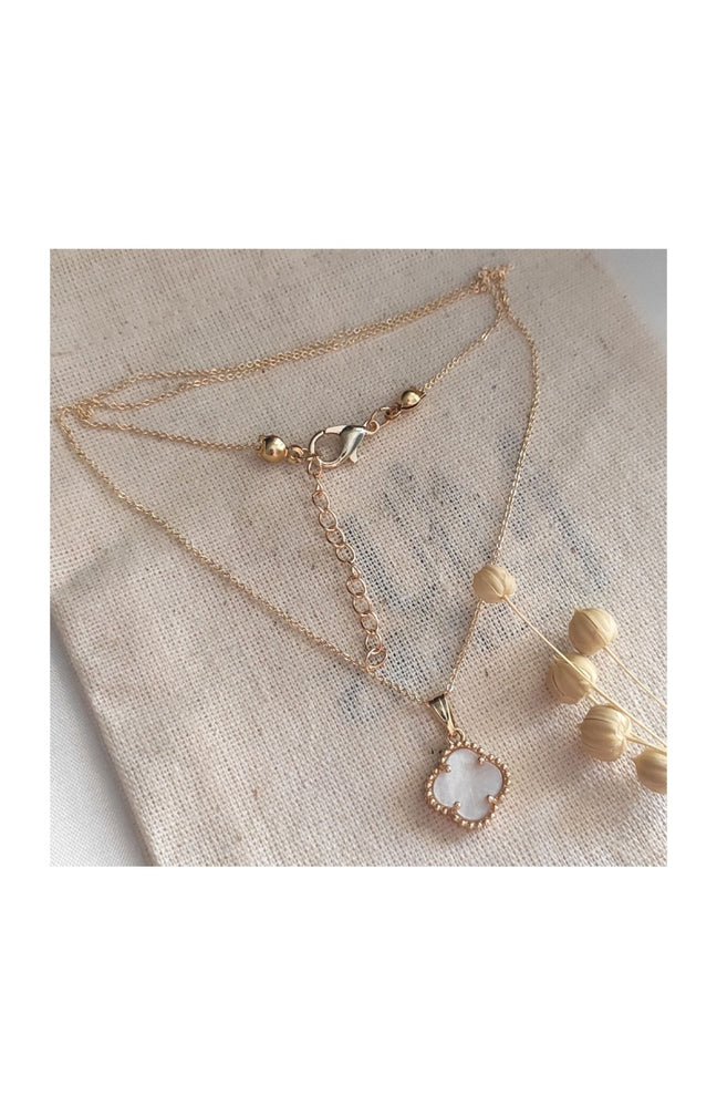 Collier trèfle - Laiton plaqué or & perle de nacre