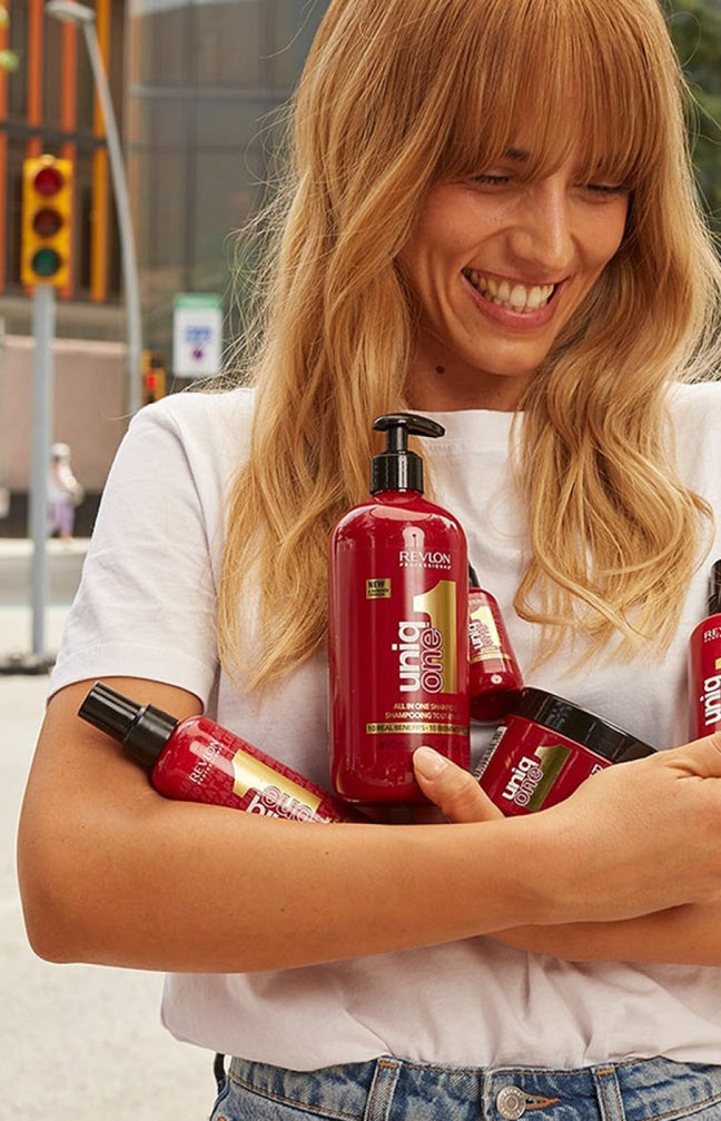 Shampoing 10-en-1 - UniqOne - Tous types de cheveux