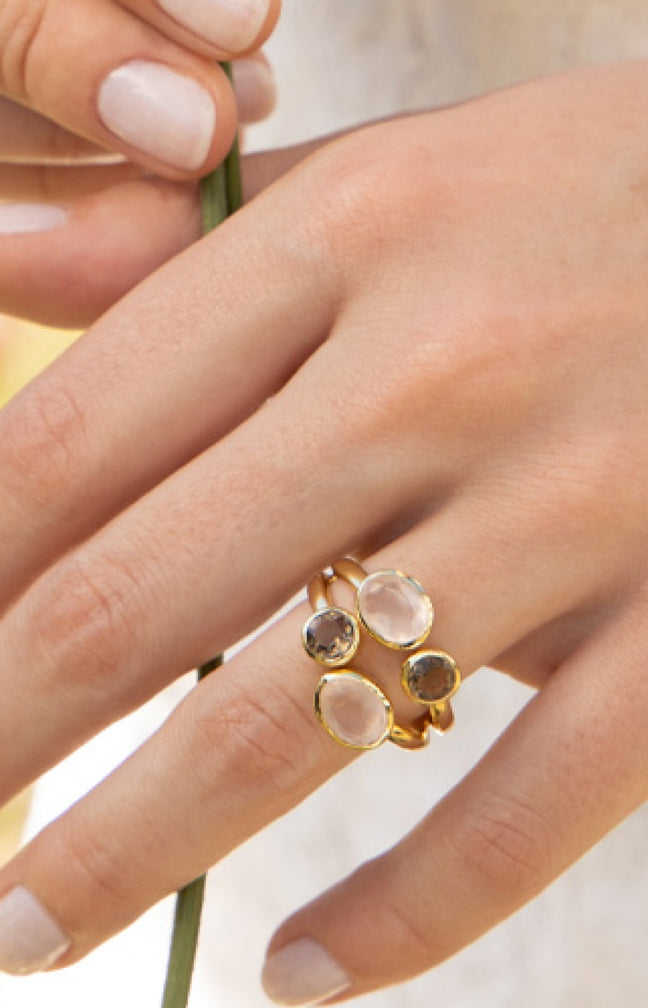 Bague Thaïs - Laiton doré & quartz rose et fumé