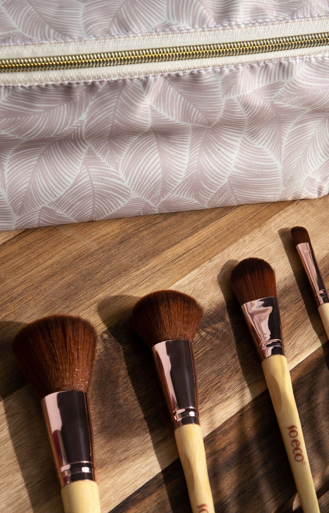 Kit pinceaux & trousse de voyage - 4 produits