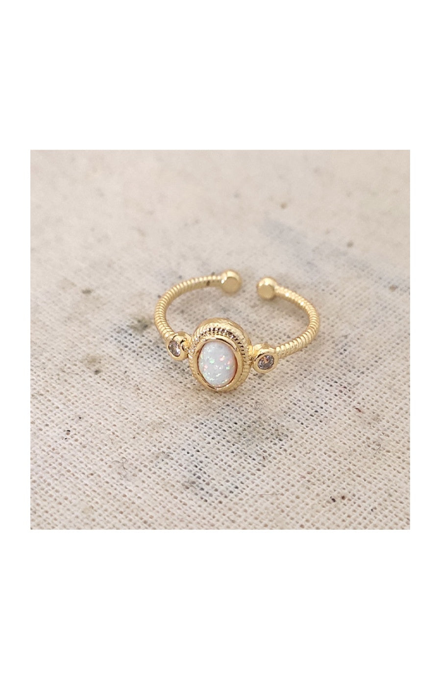 Bague ajustable - Laiton plaqué or & pierre d'opale