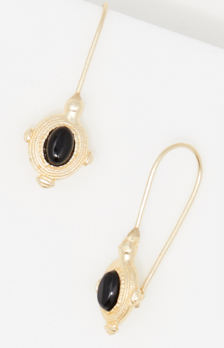 Boucle d'oreille Rosy - Laiton doré & onyx