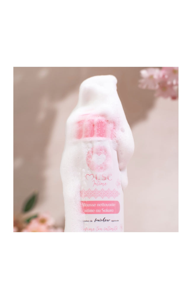 Mousse nettoyante intime - L'Innocente - Fleur de cerisier - 150 ml