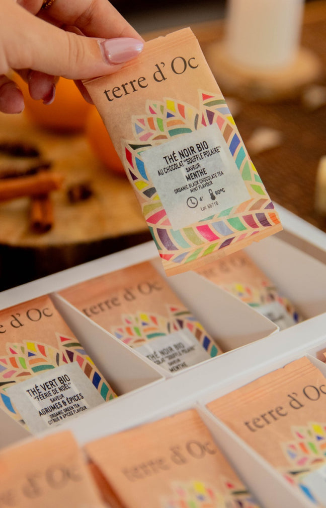 Coffret thés noir, blanc & vert bio - Thés de Noël - 48 sachets