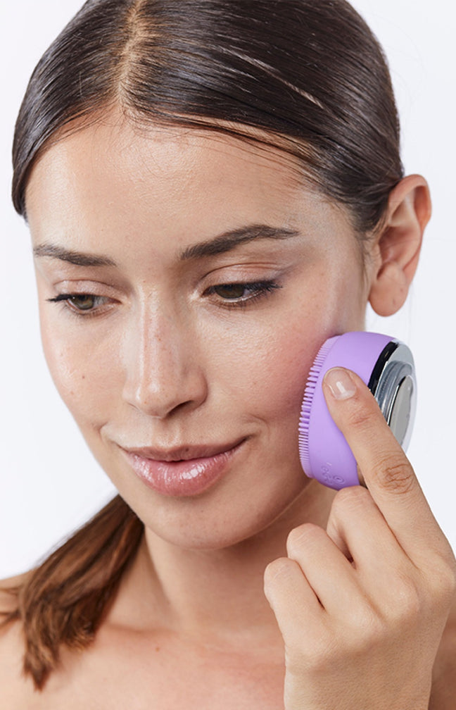 Brosse nettoyante & exfoliante à LED - Violet
