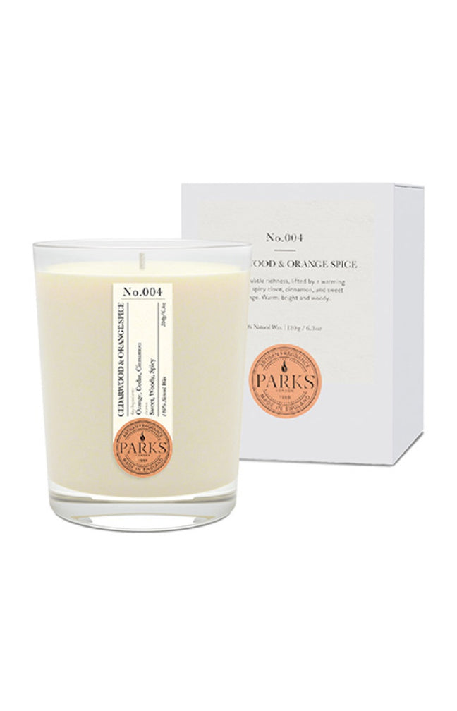 Bougie parfumée - Bois de cèdre & orange épicée - Home - 180 g