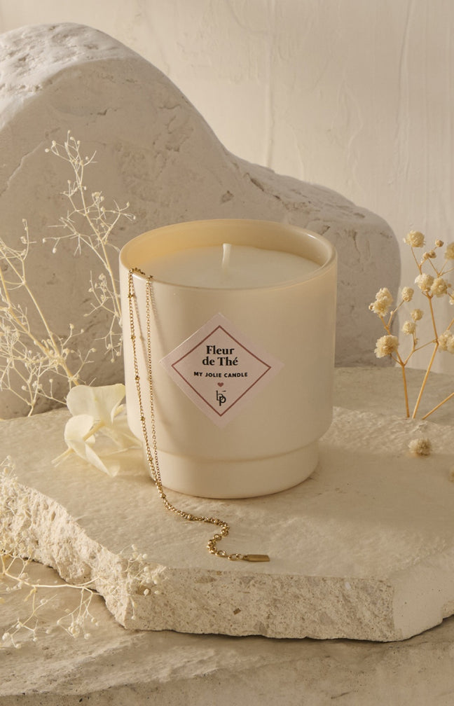 Bougie parfumée - Exclu Beauté Privée - Fleur de thé - Bracelet acier inoxydable doré - 180 g