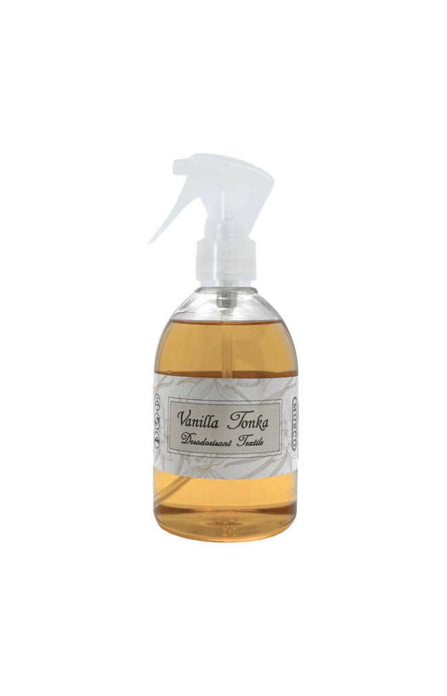 Spray textile parfumée - Caramel Gourmand - 250 ml - RP - Flora Parfums Spray textile parfumée - Caramel Gourmand - 250 ml - RP - Flora Parfums