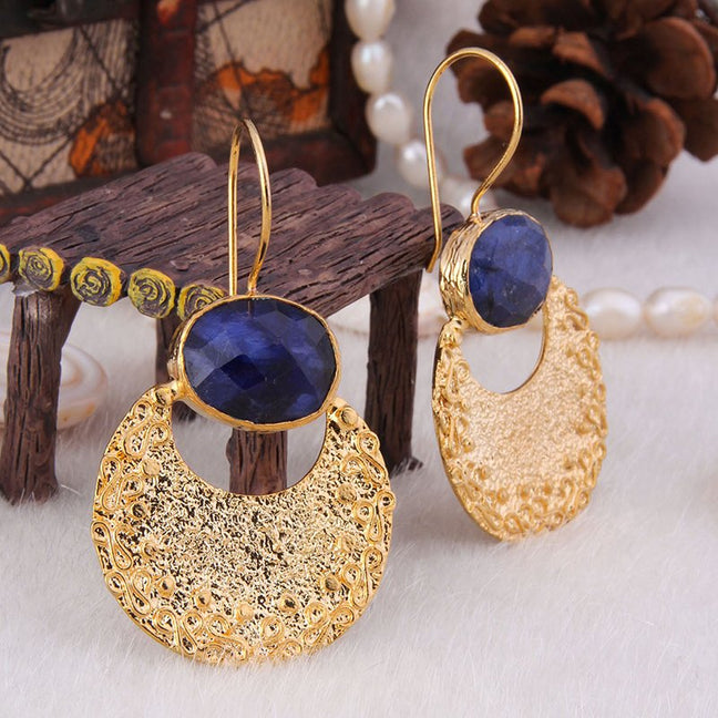 Boucles d'oreilles - Laiton plaqué or & saphir