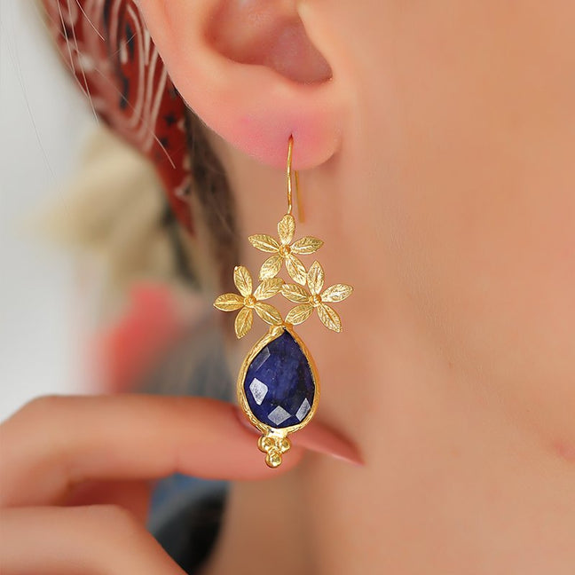 Boucles d'oreilles - Laiton plaqué or & saphir