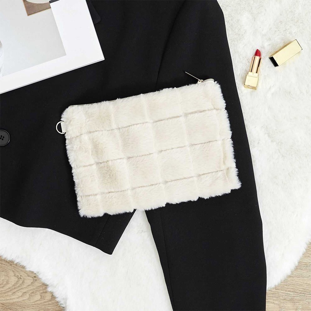 Pochette de maquillage - Fourrure synthétique - Blanc