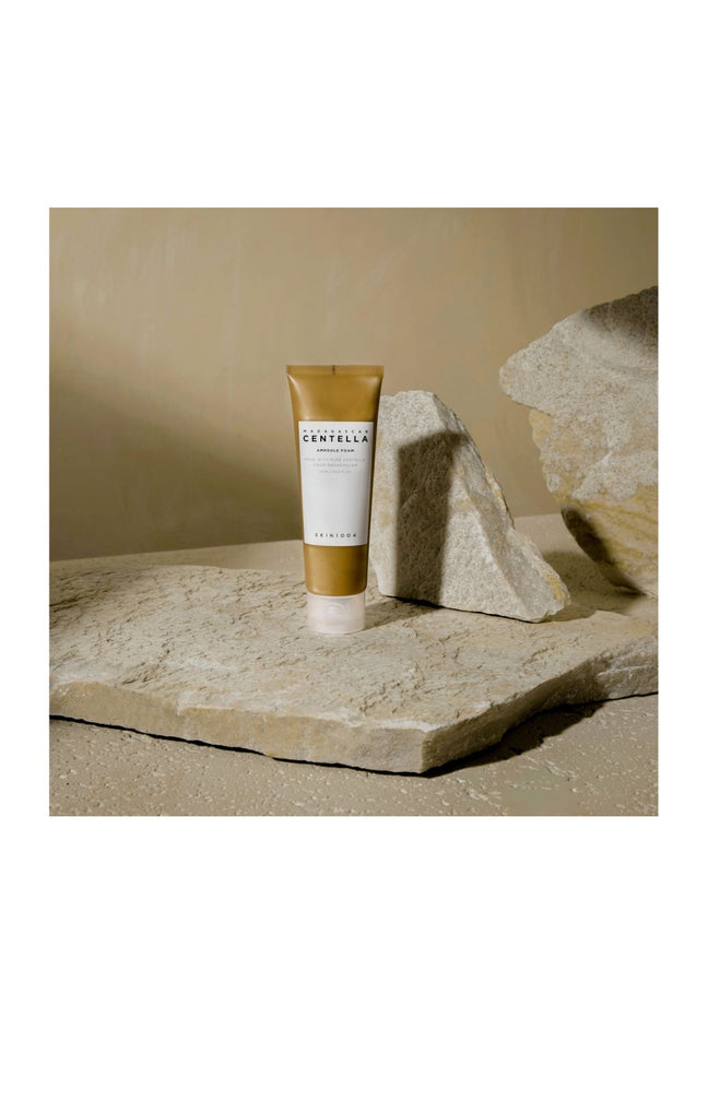 Skin1004 - Mousse nettoyante - Centella asiatica - Peaux sensibles