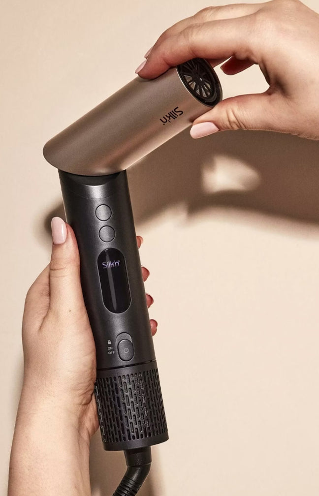 Sèche-cheveux tout-en-1 - 5 embouts - Doré