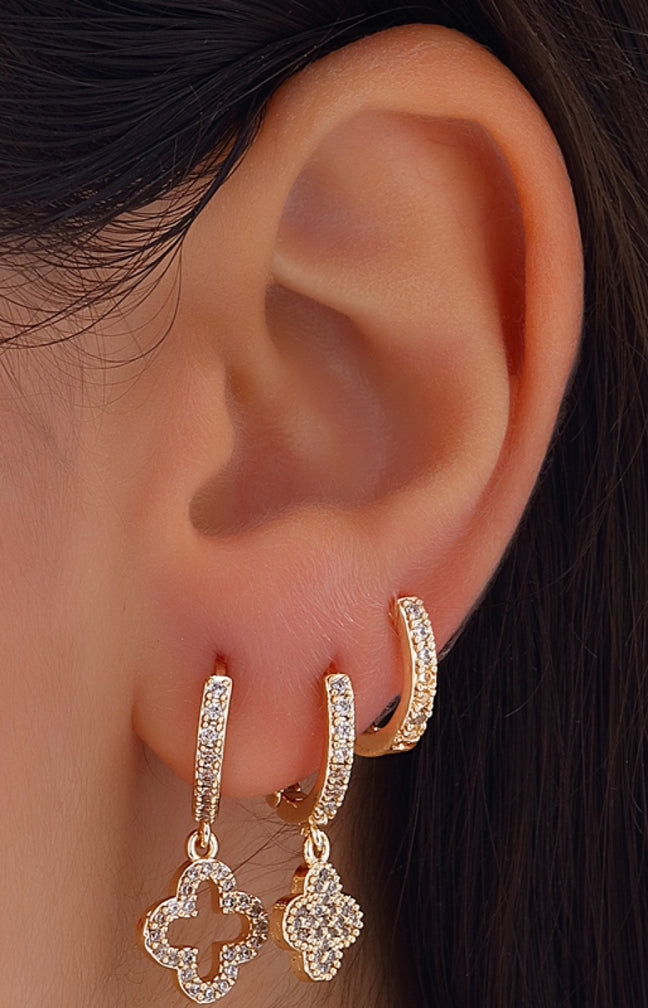 Trio boucles d'oreilles pendantes - Laiton plaqué or & zircon - Motif trèfles