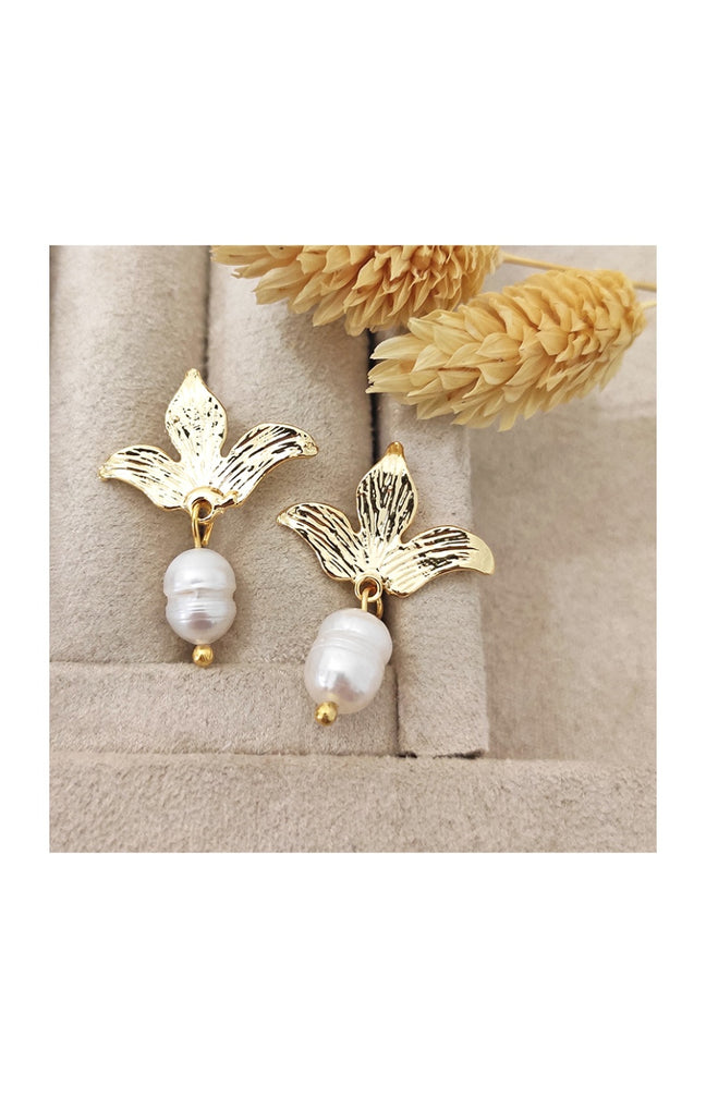 Boucles d'oreilles pétales - Laiton plaqué or & perle