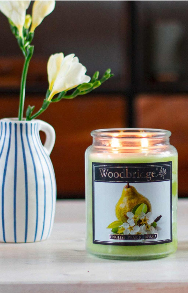 Bougie parfumée - English Pear & Freesia  - Musc & poire - 565 g