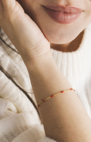 Bougie parfumée - Sapin givré - Bracelet acier inoxydable doré & rouge - 200 g