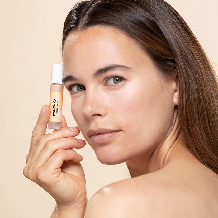 Correcteur multi-usages - Vitamin Fix Concealer - 100 Sand - 5 ml