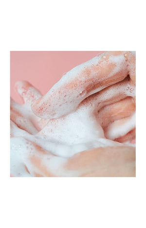 Skin1004 - Mousse nettoyante - Poremizing - Peaux mixtes à grasses - 125 ml