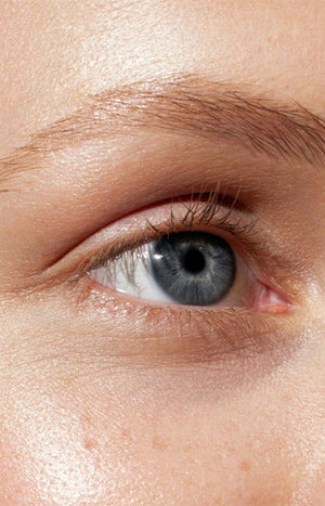 Crayon à sourcils