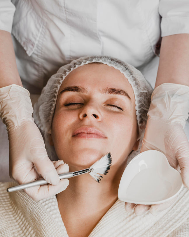 Soin visage Anti-âge au Caviar THALAC