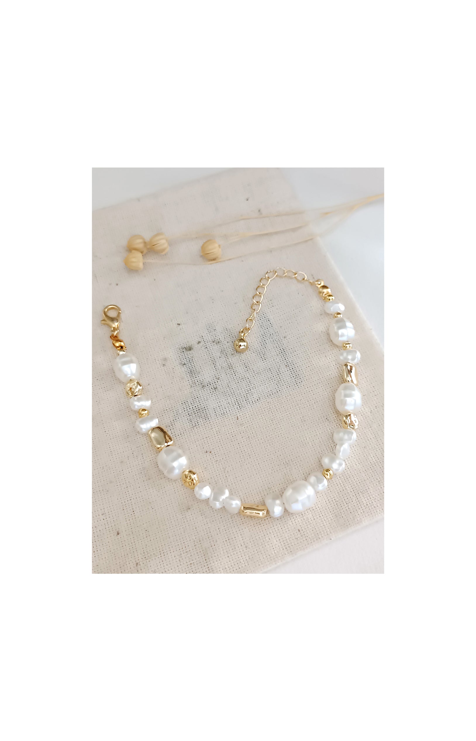 Bracelet - Laiton plaqué or & perles synthétiques