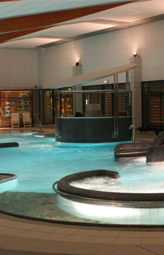 Massage 50mn au choix & Accès Spa illimité