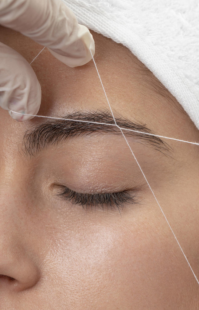 Browlift, teinture & restructuration du sourcil