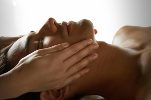 Massage Énergétique Harmonie Profonde – 1h30