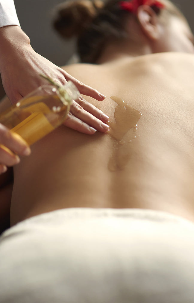 Massage aux huiles chaudes en duo (1h)
