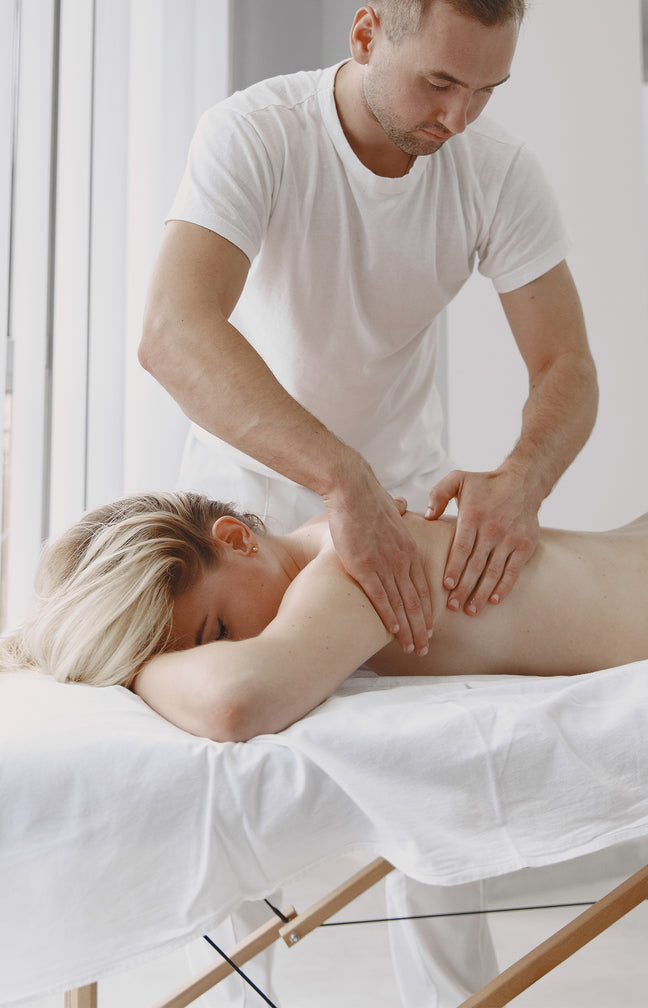 Escale Orientale ou Polynésienne : gommage + massage