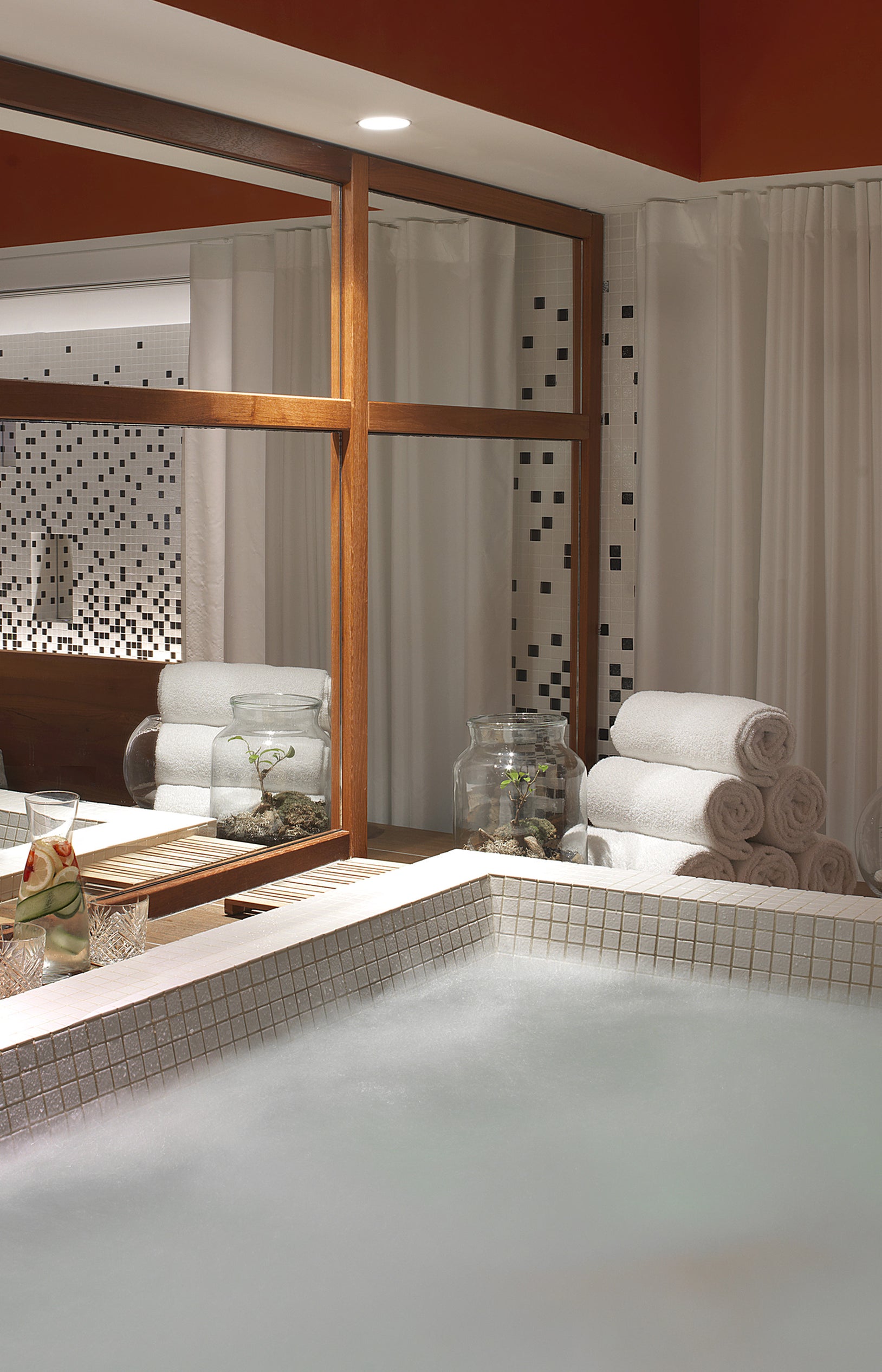 Modelage californien 55 min & accès spa 50 min - Duo