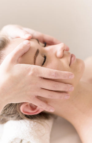 Soin visage Hydradermie