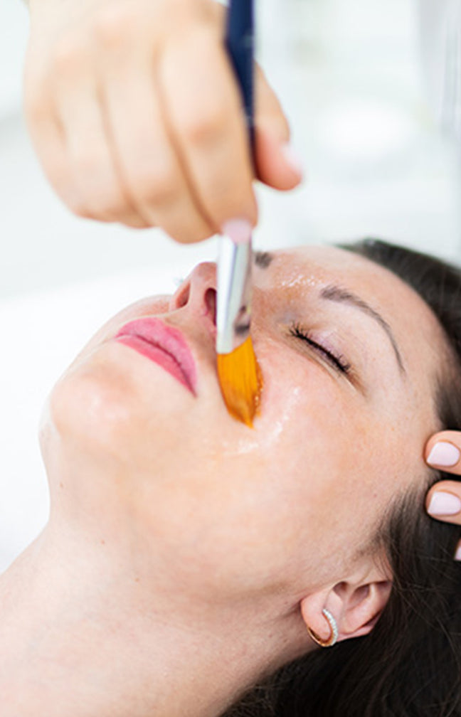Peeling Stimulateur d’éclat (aux 4 acides de fruits )