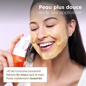 Nettoyant Visage au Curcuma avec brosse intégrée