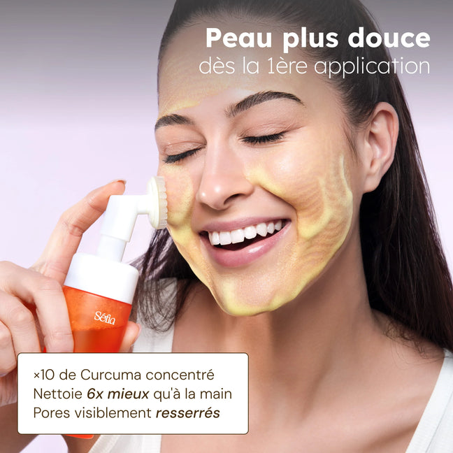 Nettoyant Visage au Curcuma avec brosse intégrée