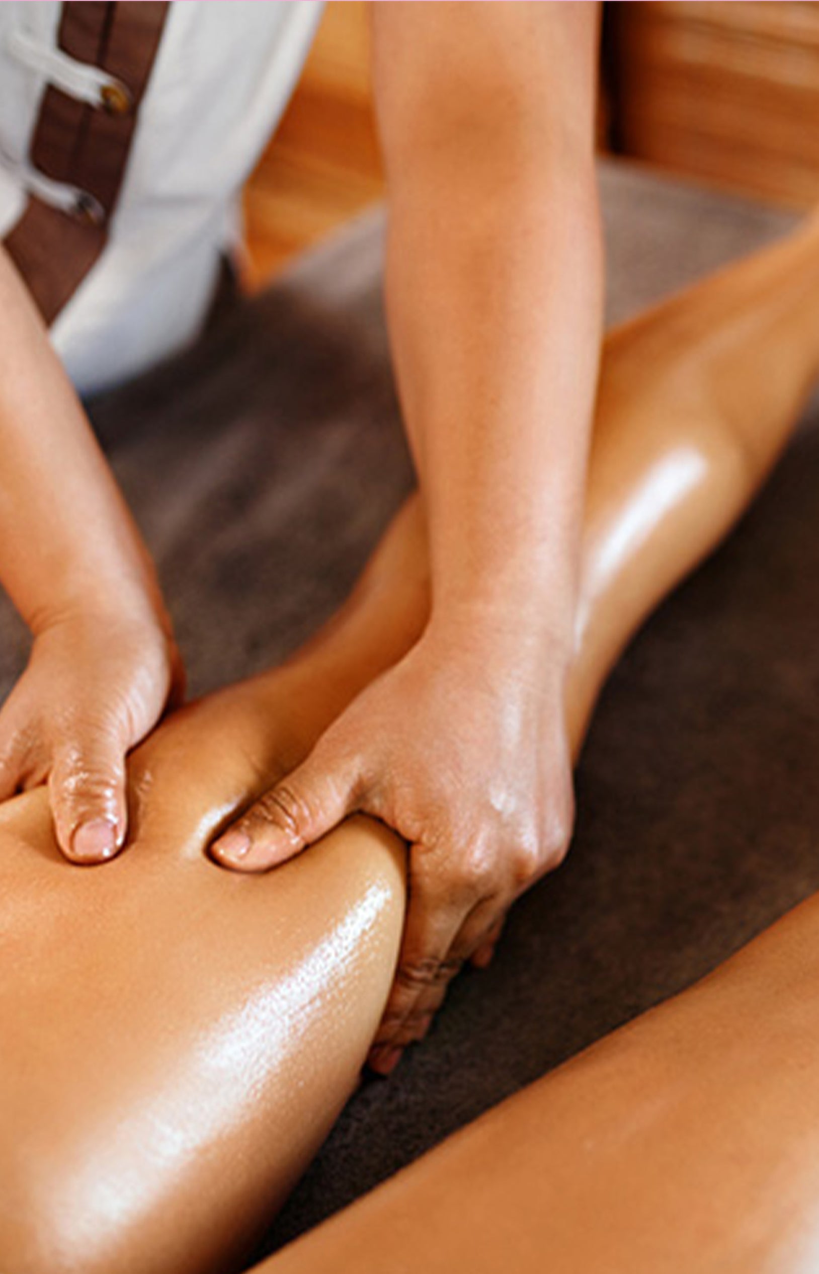 Massage aux huiles chaudes - 1h